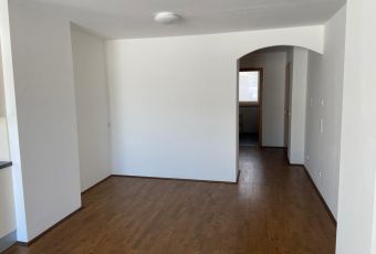 2352bbfa-b0fe-49ea-9168-9dda898c0c66.jpg