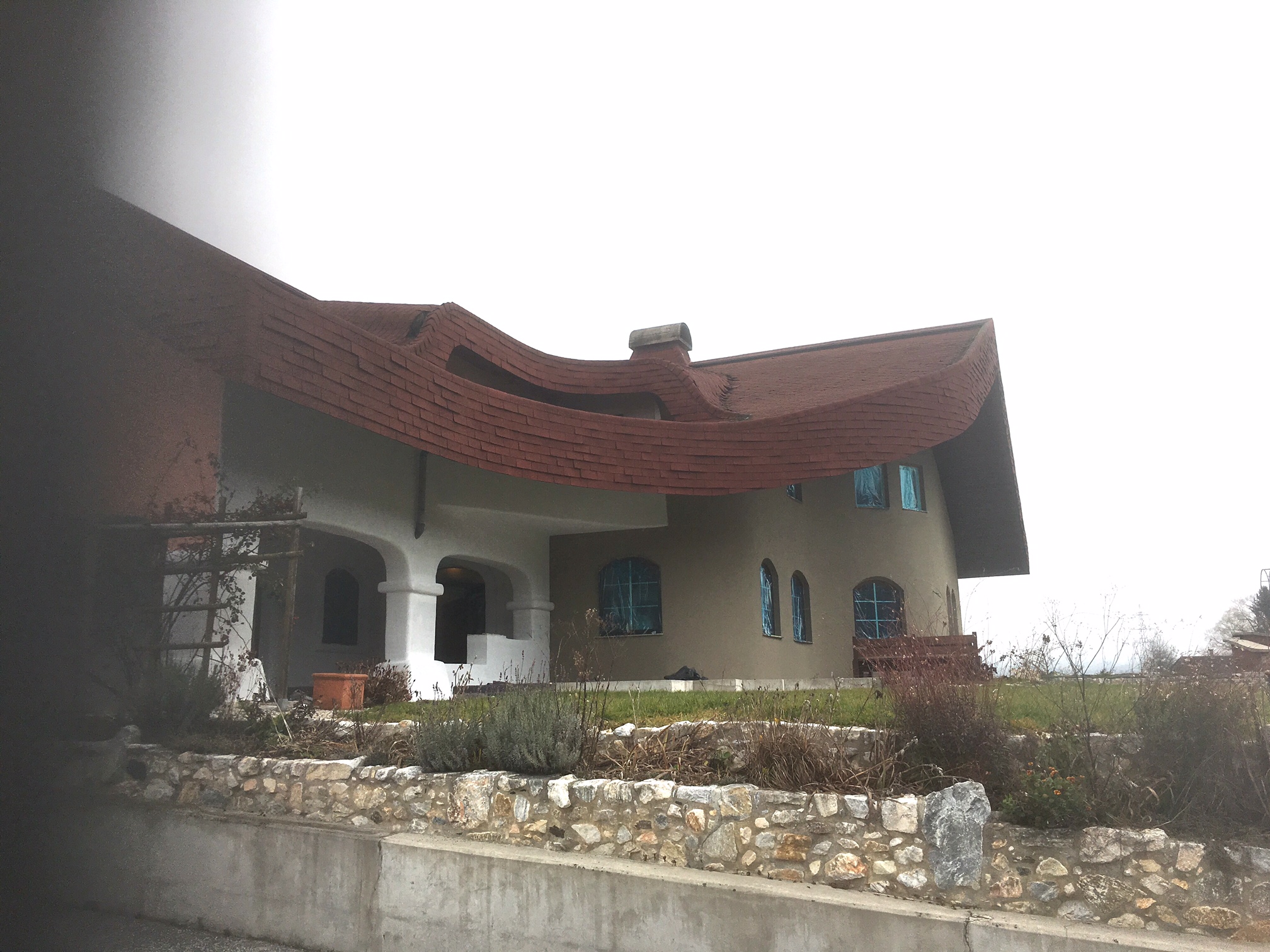 Haus_aussen.jpg
